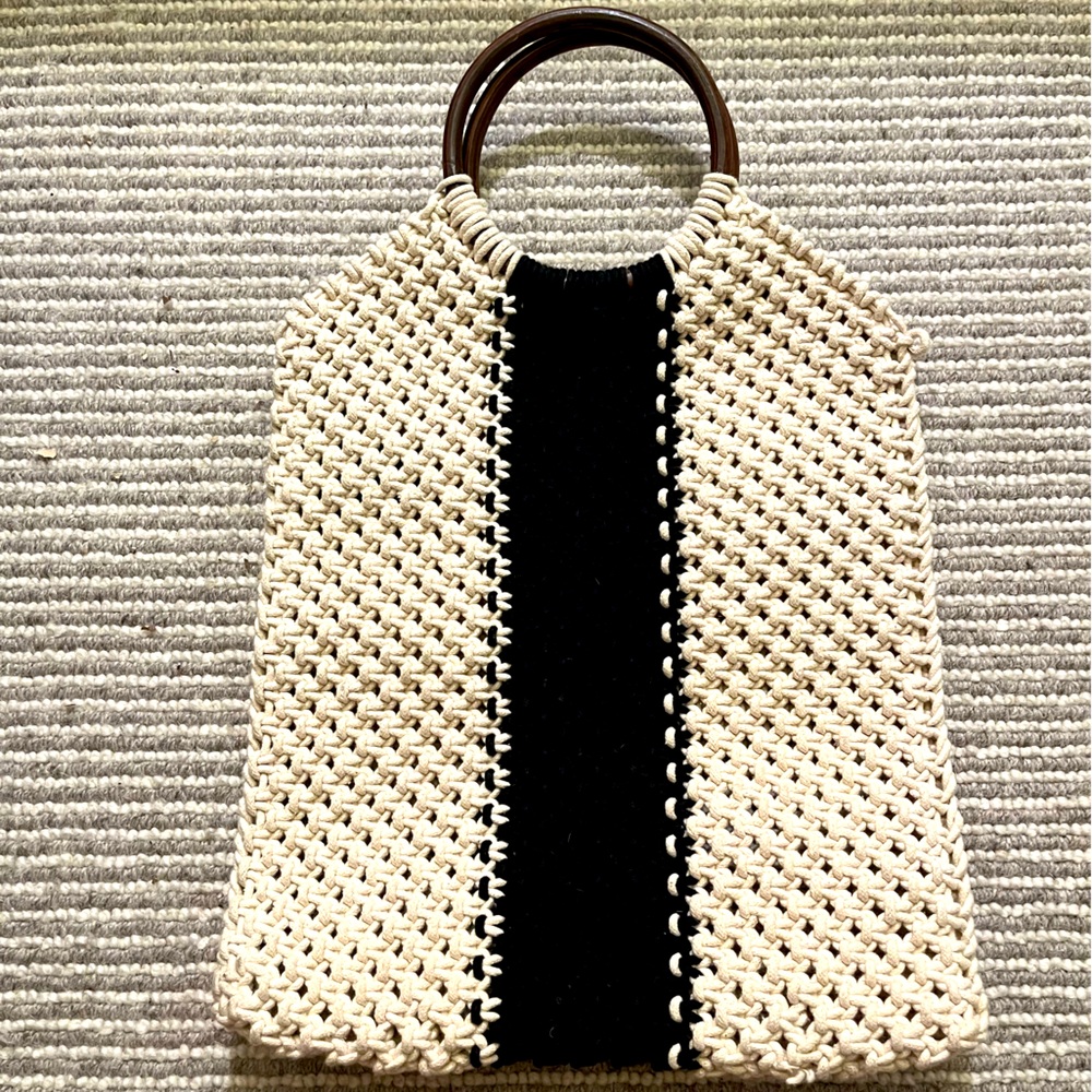 NWOT Circus by Sam Edelman Crochet Handbag Black/Ivory Wood Handles